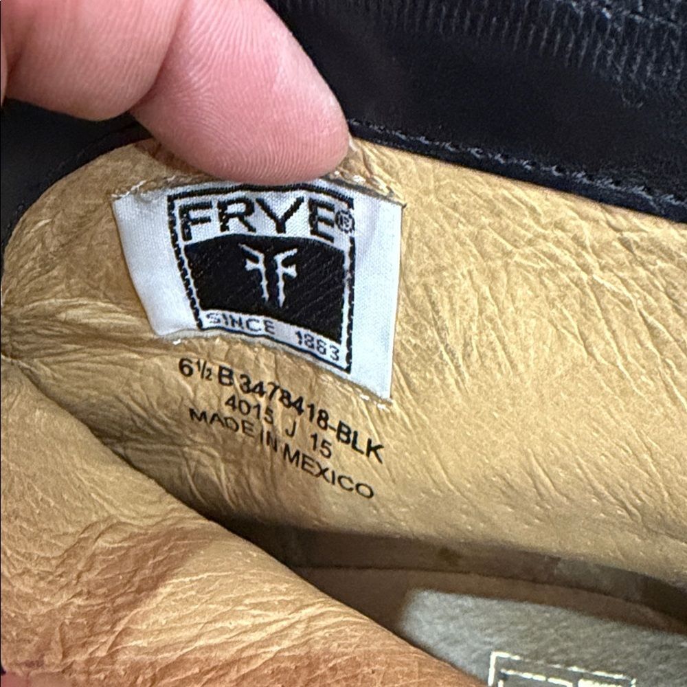 Frye Women's Black Zoe Ring Short Smooth Full Grain/Snakeskin Boots Size 6.5 - Picture 10 of 12